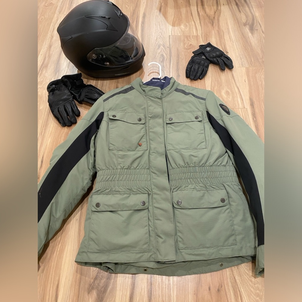 Motorcycle gear, helmet jacket, gloves